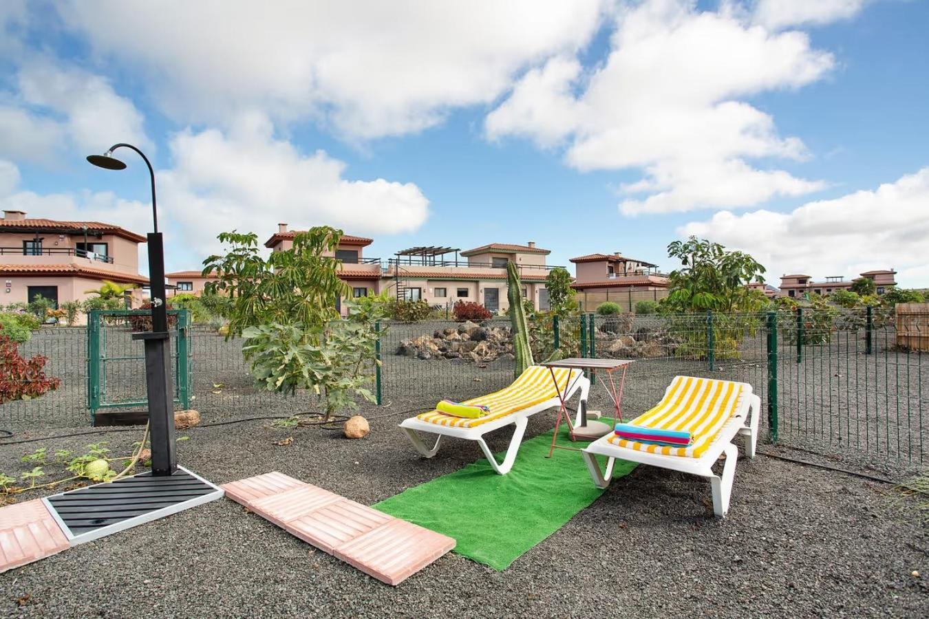 Amadeus Villa La Oliva Eksteriør bilde