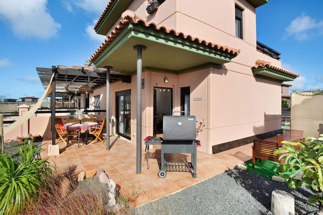 Amadeus Villa La Oliva Eksteriør bilde