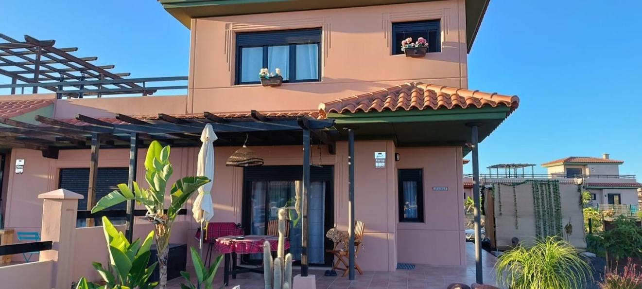 Amadeus Villa La Oliva Eksteriør bilde
